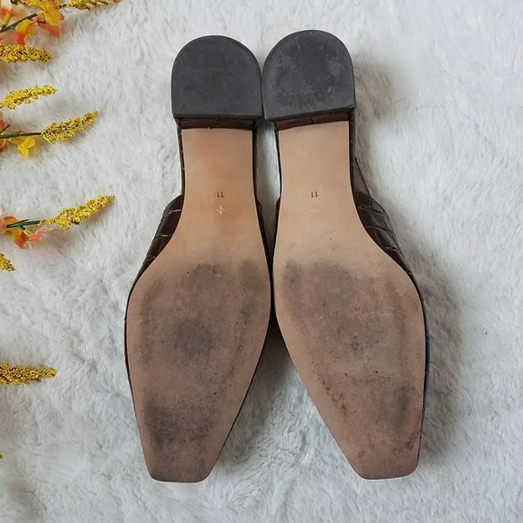 Tuckernuck Croc Embossed Hollis Slingback Flats - Picture 4 of 10